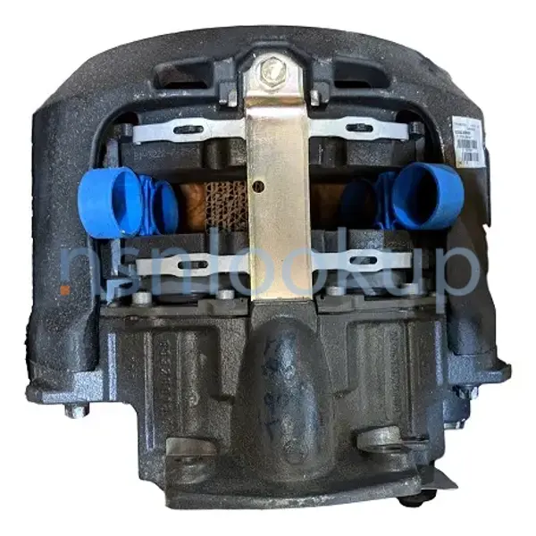 2530-01-568-8912 CALIPER ASSEMBLY,DISC BRAKE 2530015688912 015688912 1/1 2530-01-568-8912 CALIPER ASSEMBLY,DISC BRAKE 2530015688912 015688912 1/1