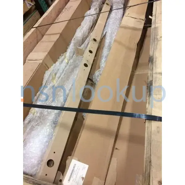 6220-01-556-5805 PLATE,MOUNTING,LIGHT BRACKET RETENTION 6220015565805 015565805 1/1